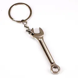 Porte-clés avec outils en métal - clé / marteau / scie / hache / électroperceuse / ciseaux
