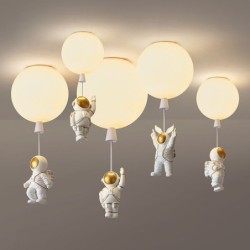 Nordic style - balloon shaped ceiling lamp - with astronaut - LEDCeiling lights
