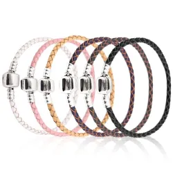 Bracelet en cuir - avec perle breloque en métal - boucle magnétique