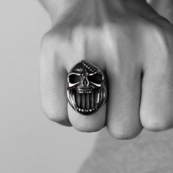 Stainless steel ring with skull jaw - bottle openerRings